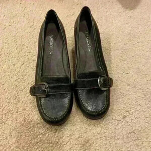 Aerasoles NWOT women’s size 9 Brown